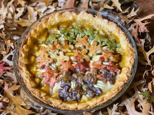 apple-crostata-in-fall-leaves-