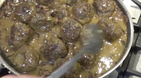 Meatballs in mushroom gravy ready to serve | AnnaMaria's
